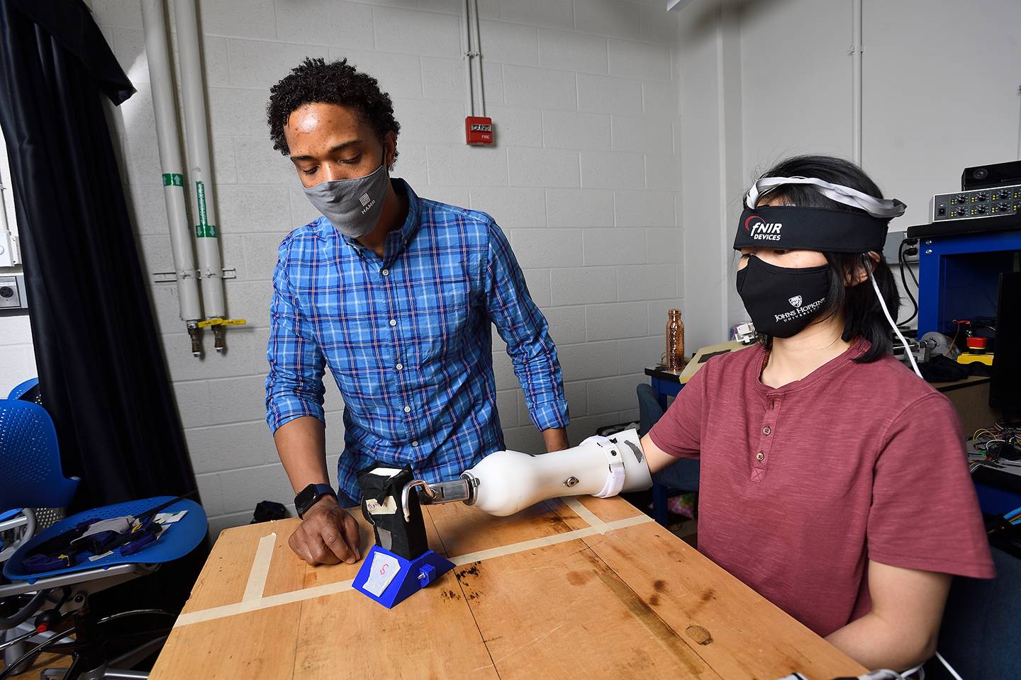 Better Movement For Amputees With Haptic Prosthetic Hands